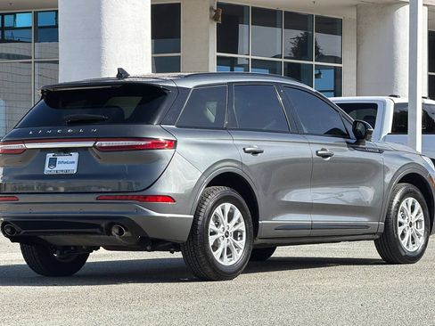 Used 2023 Lincoln Corsair Reserve w/ Equipment Group 201A AWD/4WD image 4
