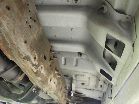 Used 2001 Ford F550 2WD Regular Cab Super Duty image 18