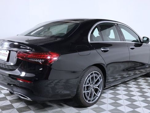 Used 2022 Mercedes-Benz E 450 4MATIC Sedan image 7