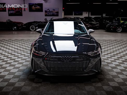 Used 2024 Audi RS 6 performance image 31