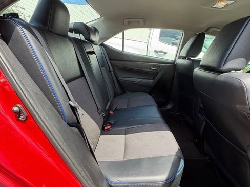 Used 2017 Toyota Corolla SE FWD image 13