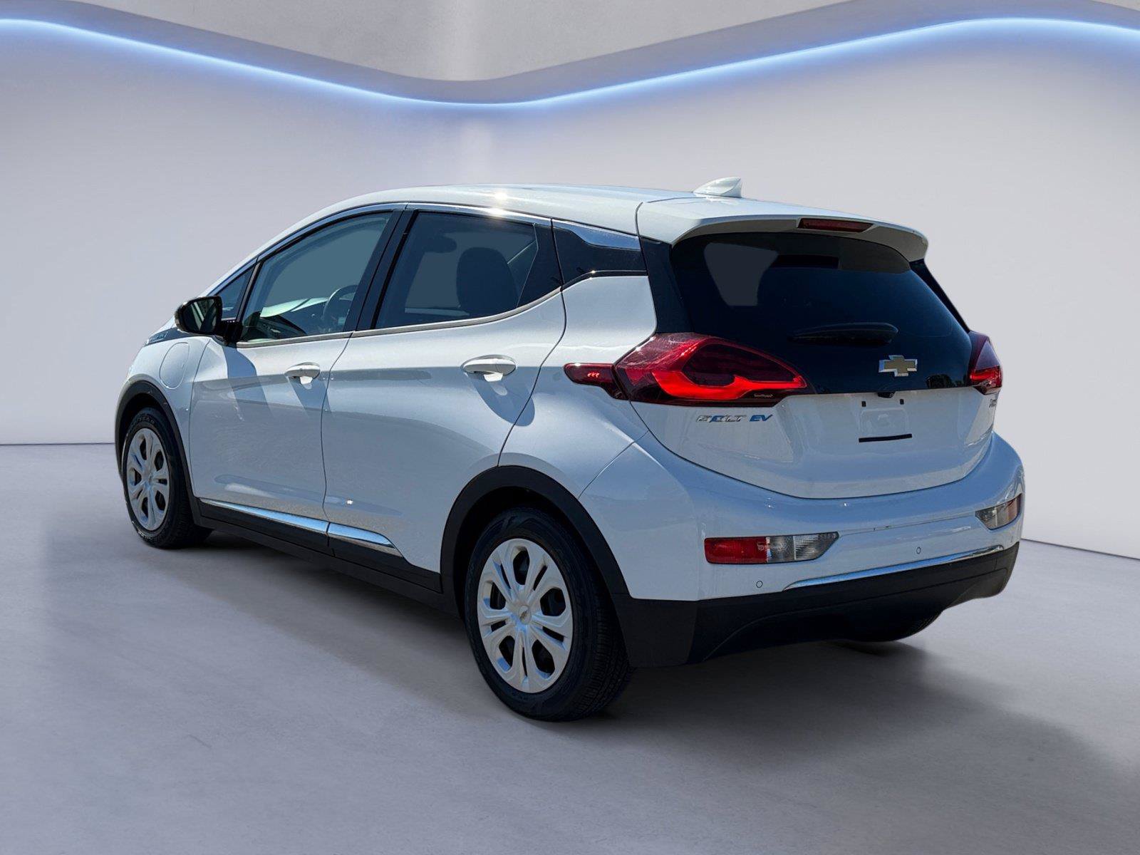 Used 2020 Chevrolet Bolt LT FWD image 5