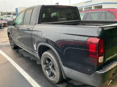 Used 2021 Honda Ridgeline Black Edition image 9
