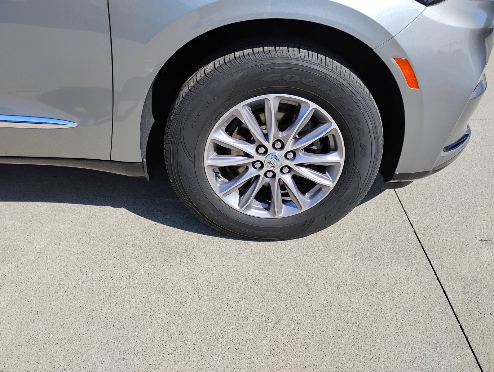 Used 2024 Buick Enclave Essence w/ Trailering Package, 5000 lbs. AWD/4WD image 32