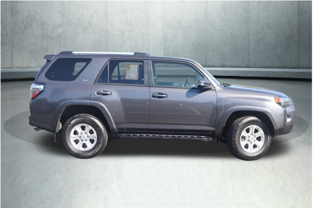 Certified 2023 Toyota 4Runner SR5 Premium w/ Moonroof Package AWD/4WD image 27