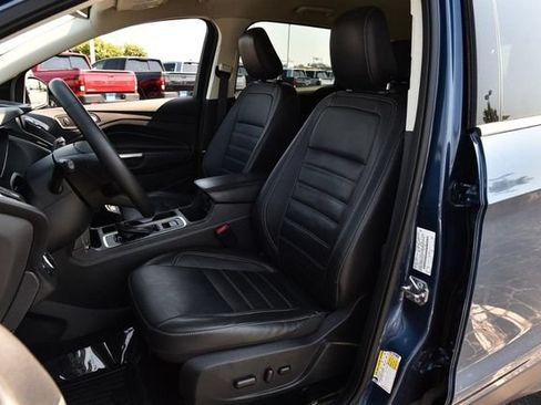 Used 2018 Ford Escape SEL w/ Ford Safe & Smart Package FWD image 19