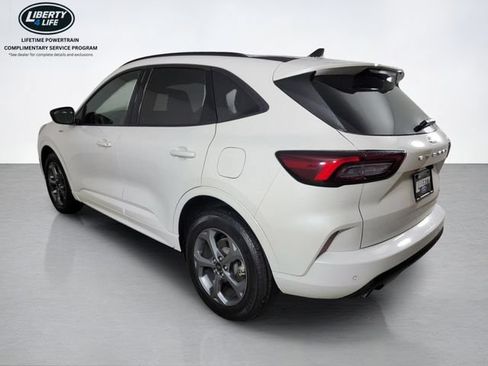 Certified 2023 Ford Escape ST-Line w/ Tech Pack #1 AWD/4WD image 6