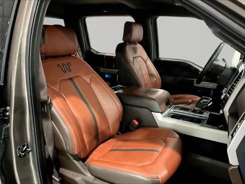 Used 2020 Ford F150 King Ranch w/ Equipment Group 601A Luxury AWD/4WD image 29
