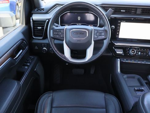 Used 2024 GMC Sierra 2500 Denali w/ Denali Reserve Package image 24