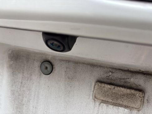 Certified 2022 Subaru Outback Premium image 23