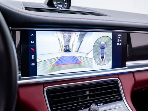 Used 2023 Porsche Panamera Turbo S w/ Assistance Package image 24