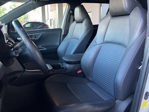 Used 2022 Toyota RAV4 XSE w/ XSE Grade Weather Package AWD/4WD image 27