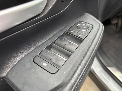 Used 2026 Toyota Grand Highlander AWD Hybrid image 16