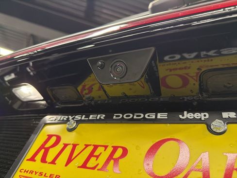 New 2026 Jeep Grand Wagoneer Summit image 7