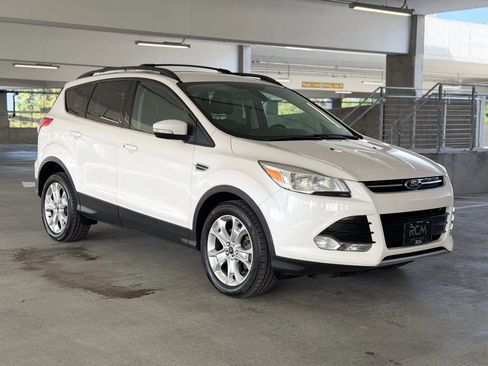 Used 2013 Ford Escape SEL AWD/4WD image 3