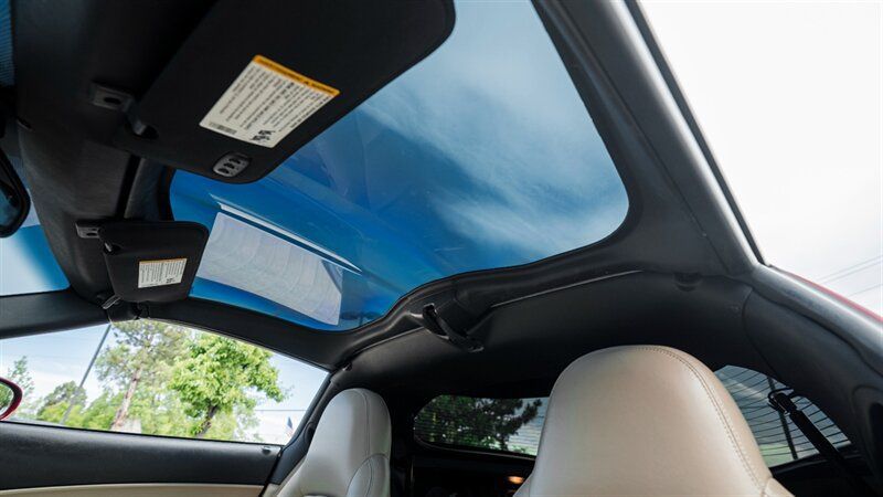 Used 2007 Chevrolet Corvette Coupe w/ Preferred Equipment Group RWD image 20