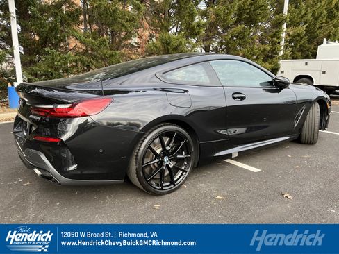 Used 2025 BMW M850i xDrive Coupe image 1
