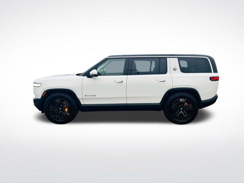 Used 2023 Rivian R1S Adventure image 2