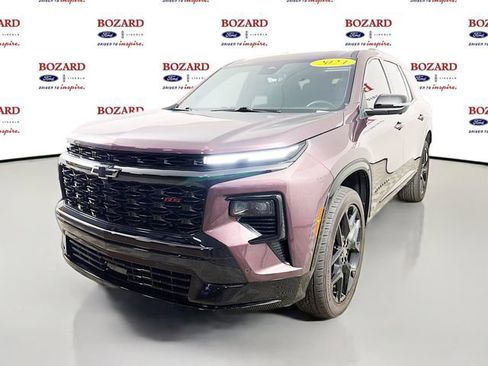Used 2024 Chevrolet Traverse RS FWD image 4