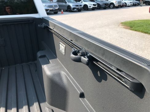 Certified 2024 Toyota Tacoma SR5 AWD/4WD image 26