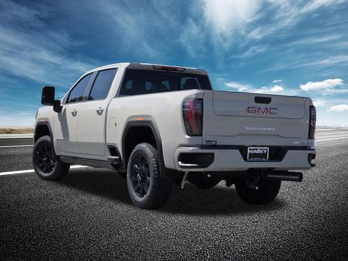 New 2026 GMC Sierra 2500 AT4 w/ AT4 Premium Plus Package image 20
