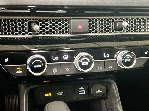 Used 2024 Honda Civic EX image 13