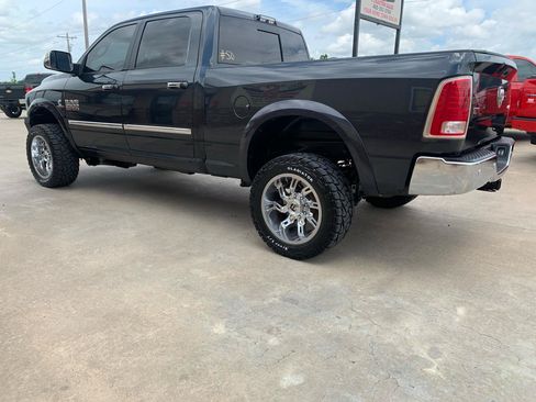 Used 2016 RAM 2500 Laramie AWD/4WD image 4