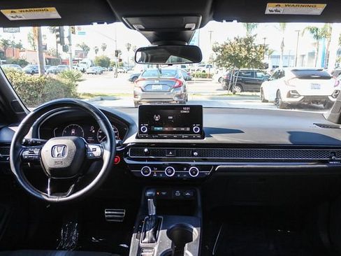 Used 2022 Honda Civic Sport image 18