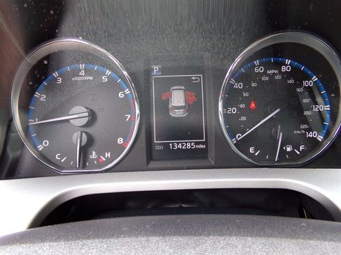 Used 2016 Toyota RAV4 XLE FWD image 27
