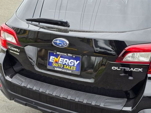 Used 2019 Subaru Outback 2.5i Limited AWD/4WD image 13