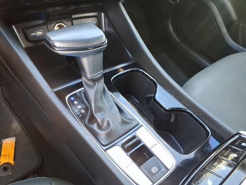 Used 2023 Hyundai Santa Cruz Limited image 29