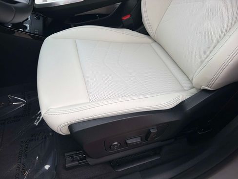 New 2026 BMW X1 xDrive28i w/ Technology Package AWD/4WD image 17