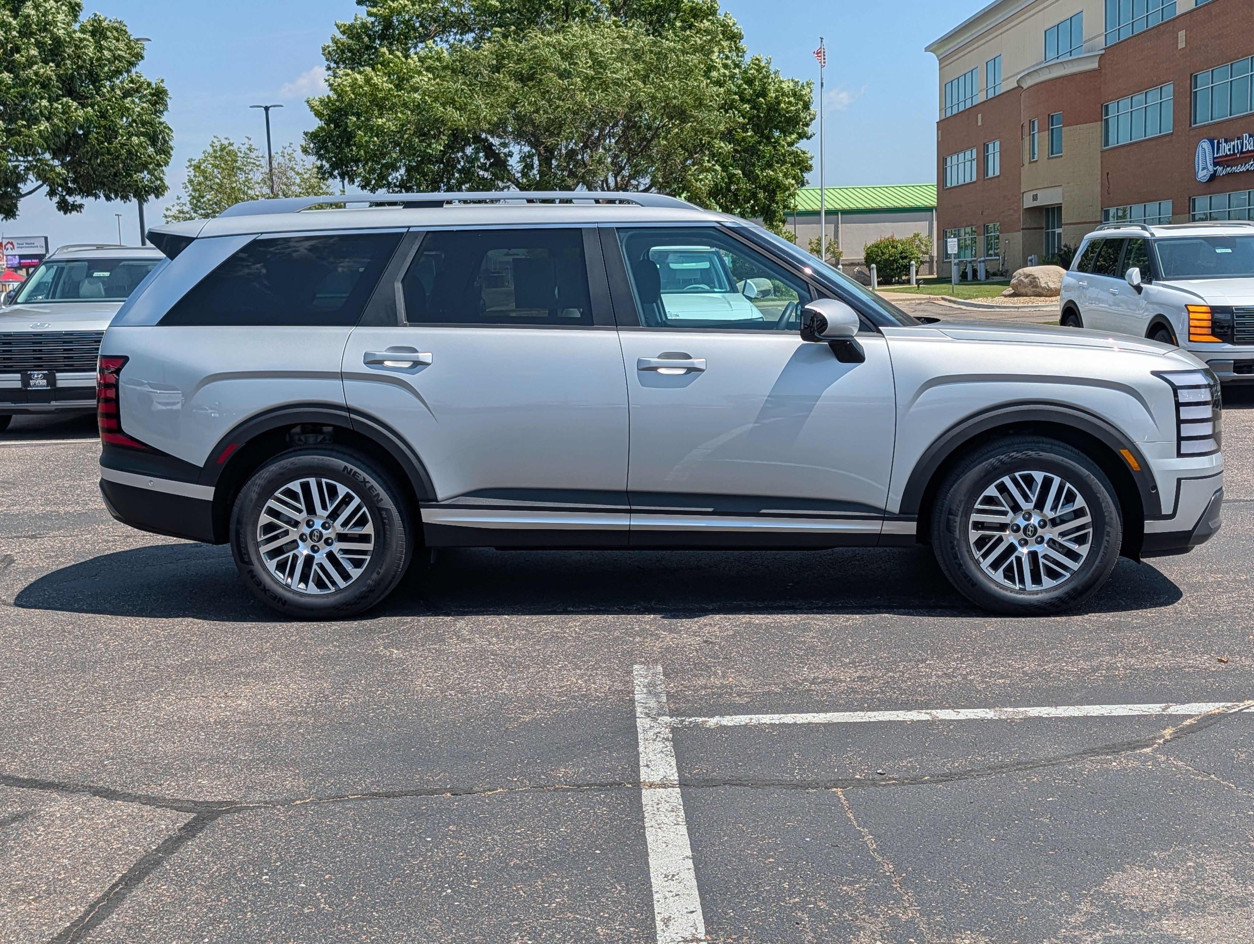 Used 2026 Hyundai Palisade SEL AWD/4WD image 6