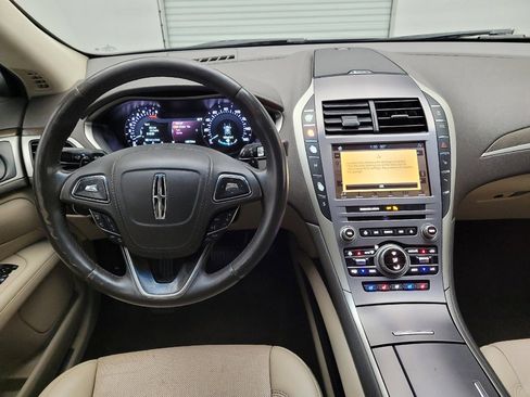 Used 2019 Lincoln MKZ Reserve image 22