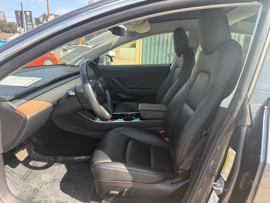 Used 2019 Tesla Model 3 Standard Range Plus RWD image 17