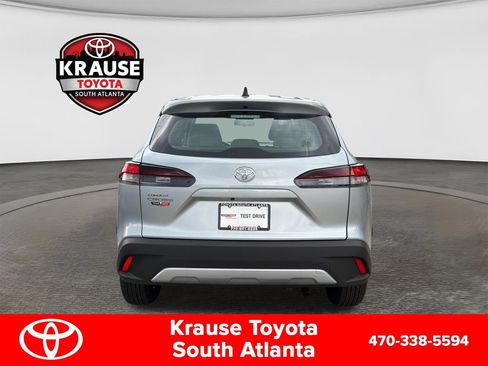 Used 2026 Toyota Corolla Cross L FWD image 6