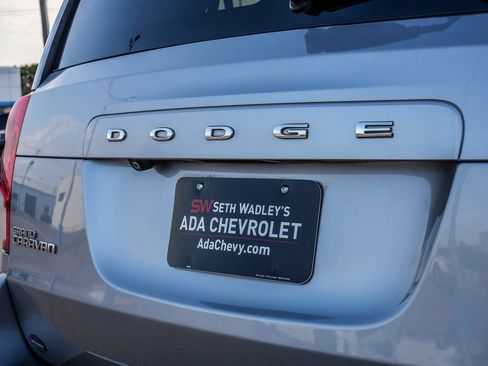 Used 2019 Dodge Grand Caravan SXT FWD image 10
