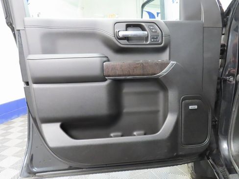 Used 2023 GMC Sierra 2500 Denali w/ Denali Black Diamond Edition image 58