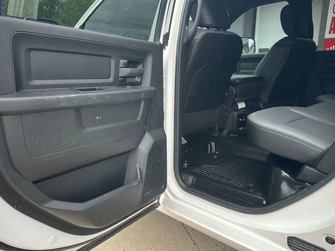 Used 2021 RAM 2500 Tradesman w/ Safety Group AWD/4WD image 14