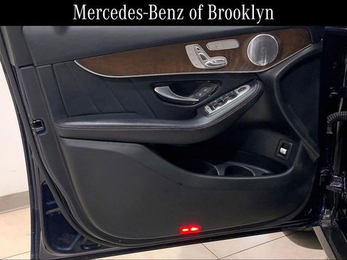 Certified 2018 Mercedes-Benz GLC 300 4MATIC image 22