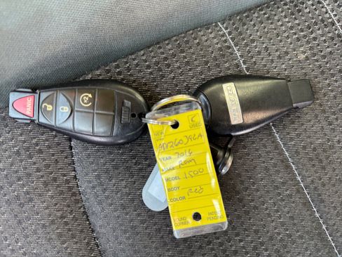 Used 2016 RAM 1500 Big Horn image 33