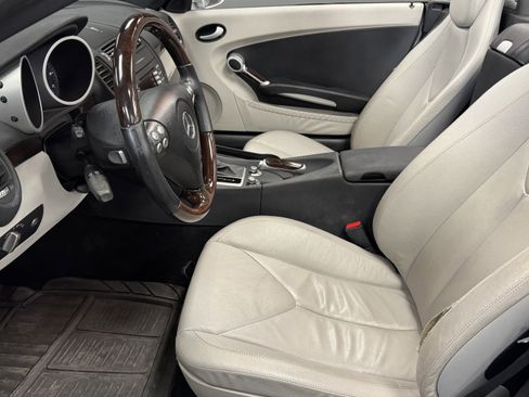Used 2006 Mercedes-Benz SLK 350 image 8