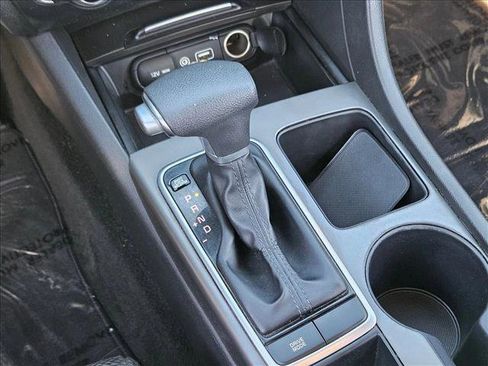 Used 2019 Kia Optima LX image 12