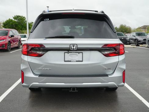 New 2026 Honda Odyssey EX-L image 6