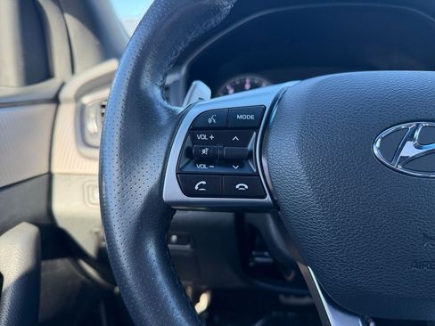 Used 2018 Hyundai Sonata Sport FWD image 16