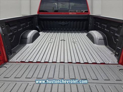 New 2026 Chevrolet Silverado 2500 ZR2 w/ LPO, Dark Essentials Package AWD/4WD image 16