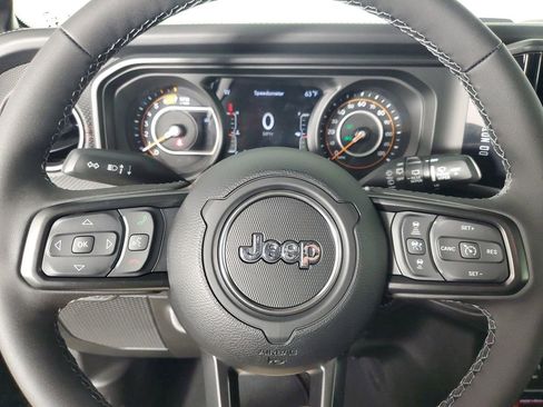 New 2026 Jeep Wrangler Unlimited Rubicon image 25