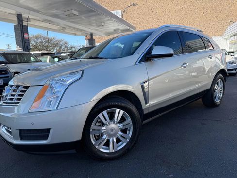 Used 2013 Cadillac SRX Luxury w/ Driver Awareness Package image 6