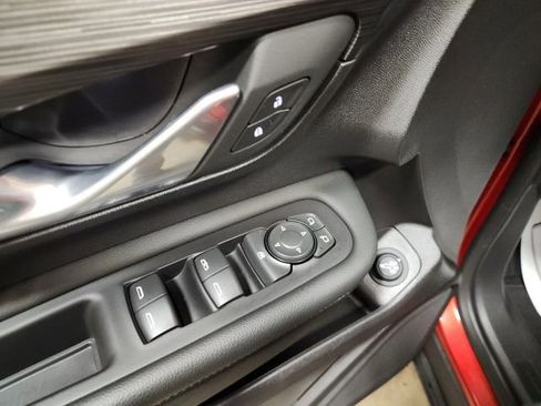 Certified 2024 GMC Terrain SLE w/ Driver Convenience Package image 20