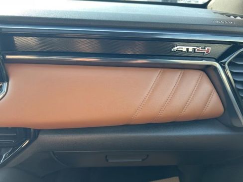 Used 2023 GMC Canyon AT4 w/ AT4 Premium Package image 15